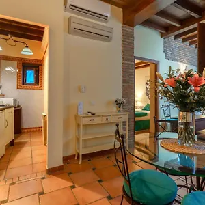 Apartment Charminghomesgranada Romantica, Granada